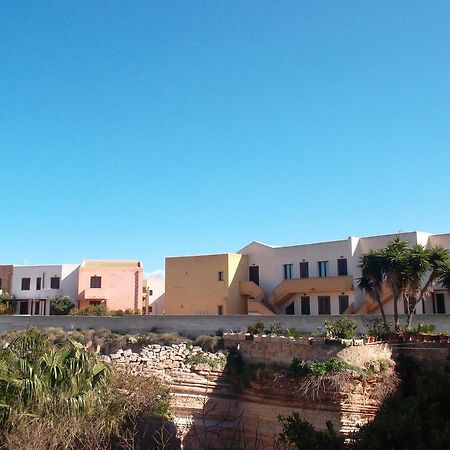 Casa Vacanze Di Anna E Selene Villa Favignana Bagian luar foto
