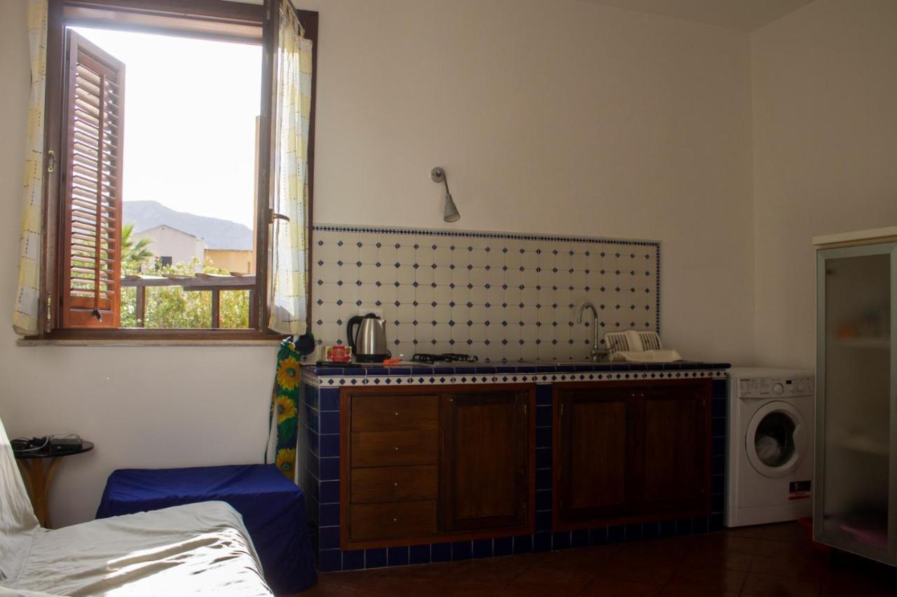 Casa Vacanze Di Anna E Selene Villa Favignana Bagian luar foto